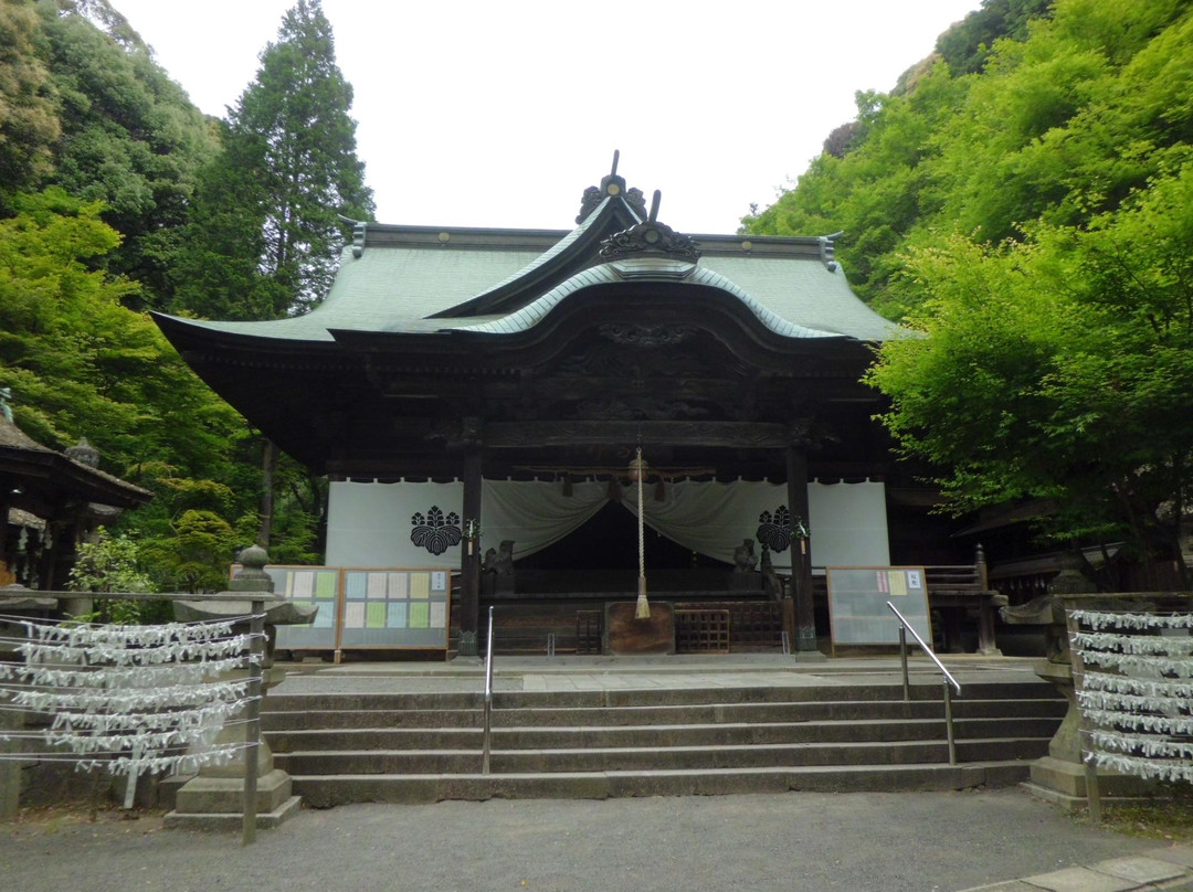 Utsutsu Shrine景点图片