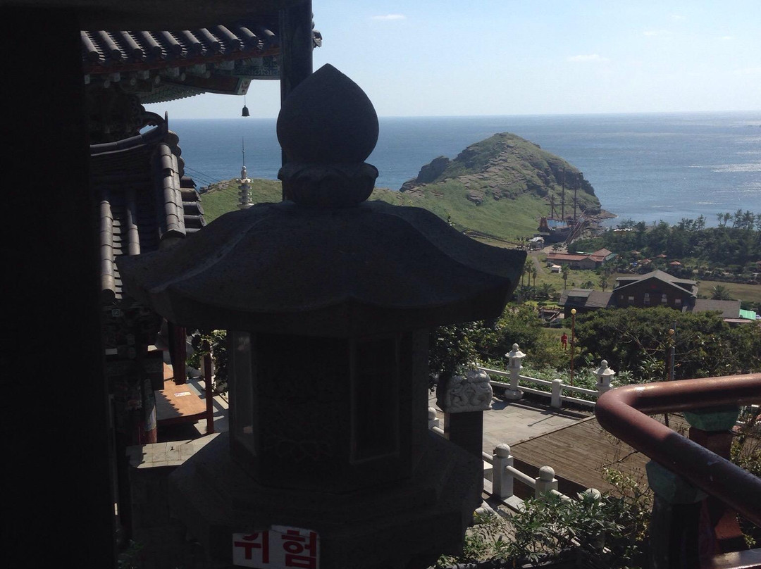 Sanbangsan Mountain-西归浦市必去景点