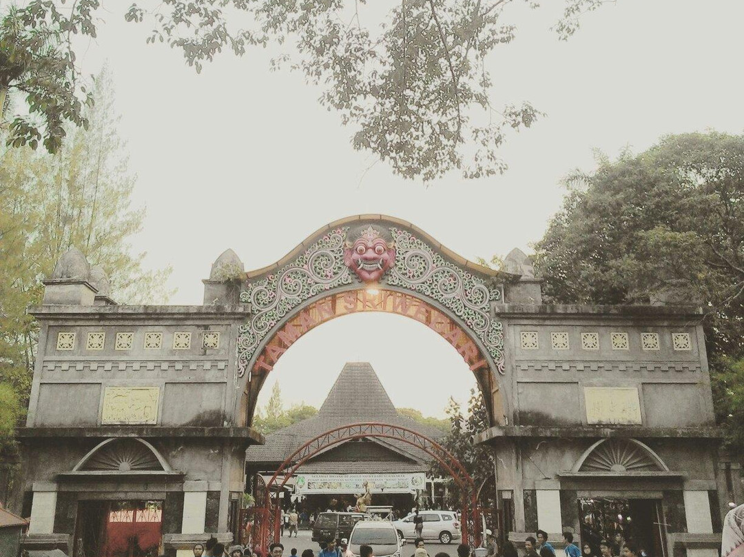 Sriwedari Park-梭罗必去景点