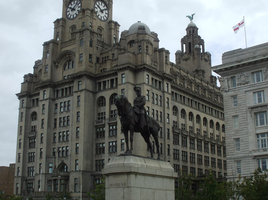 Royal Liver Building-利物浦必去景点