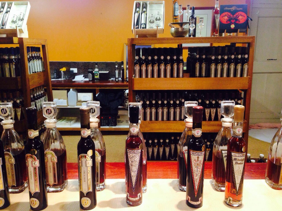 Terra Australis Distillery & Herbal Lore Liqueurs-戴尔斯福特必去景点