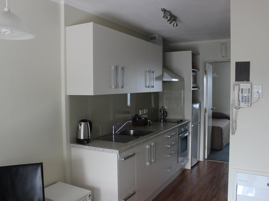 ASURE Green Gables Motel主图