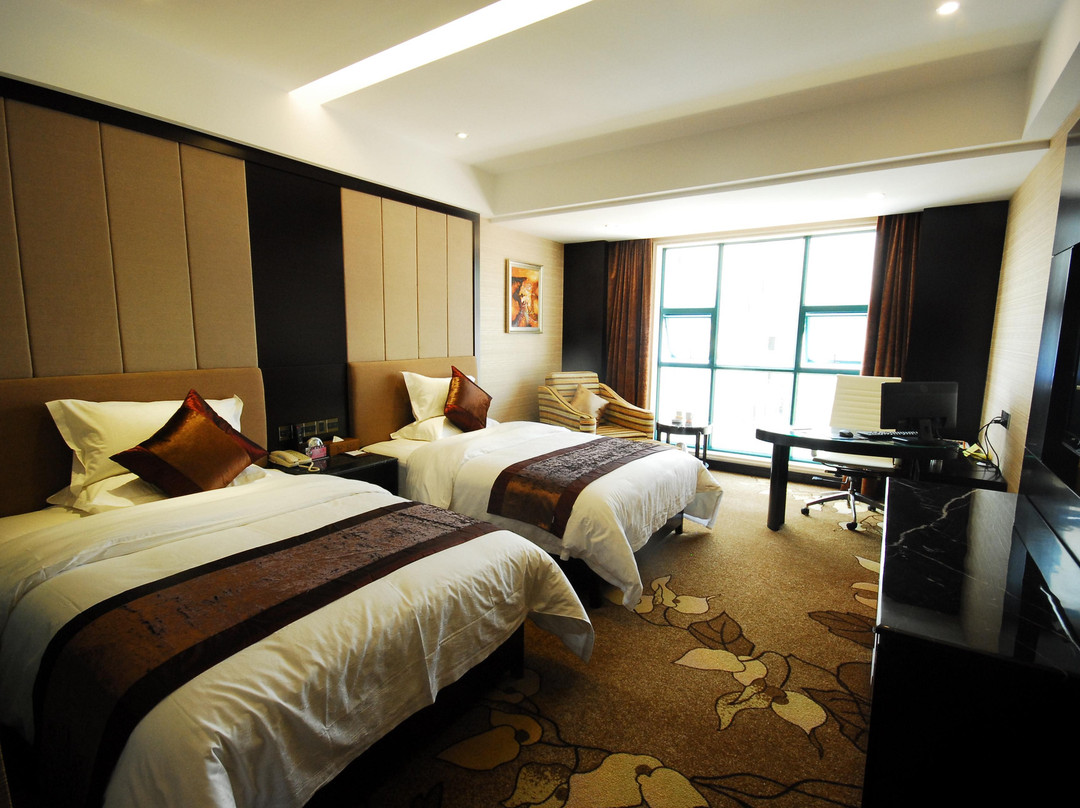 宝鑫大酒店主图