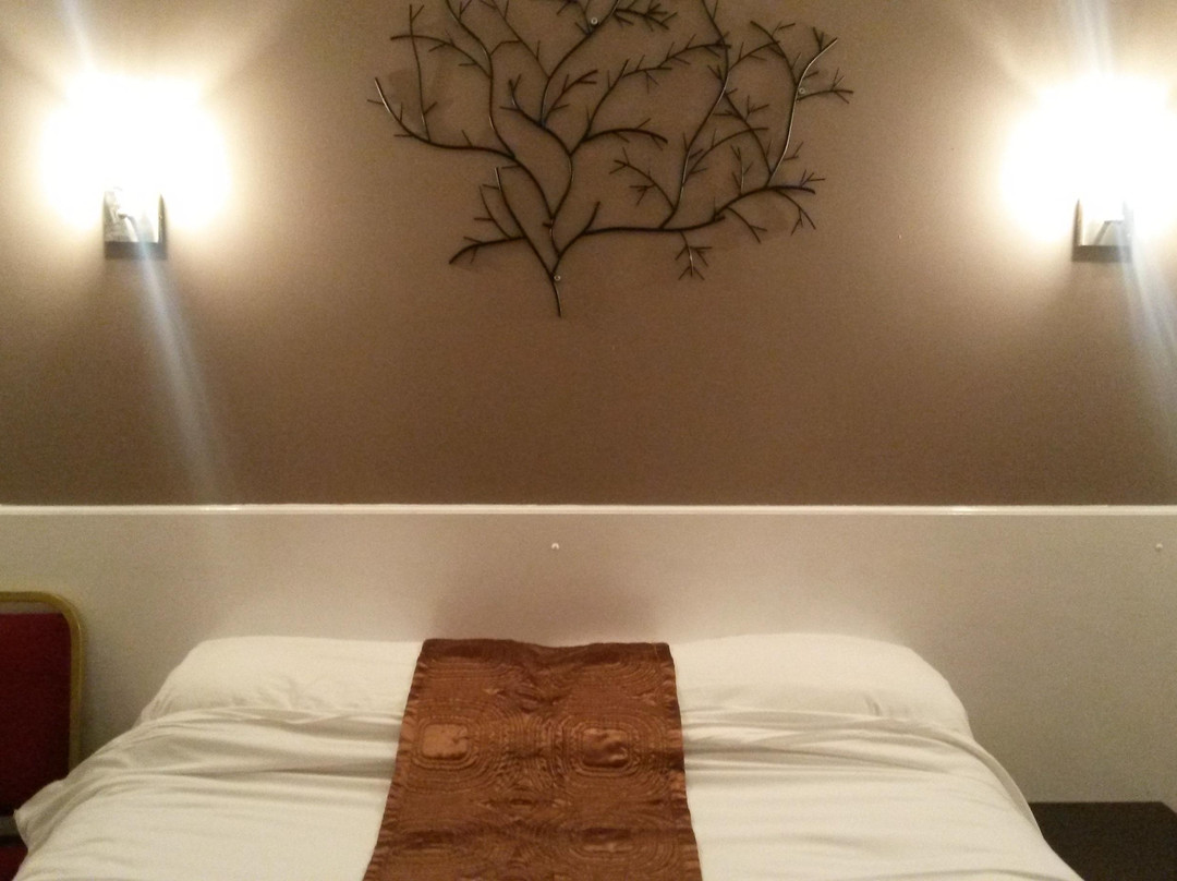 Red Lion Hotel