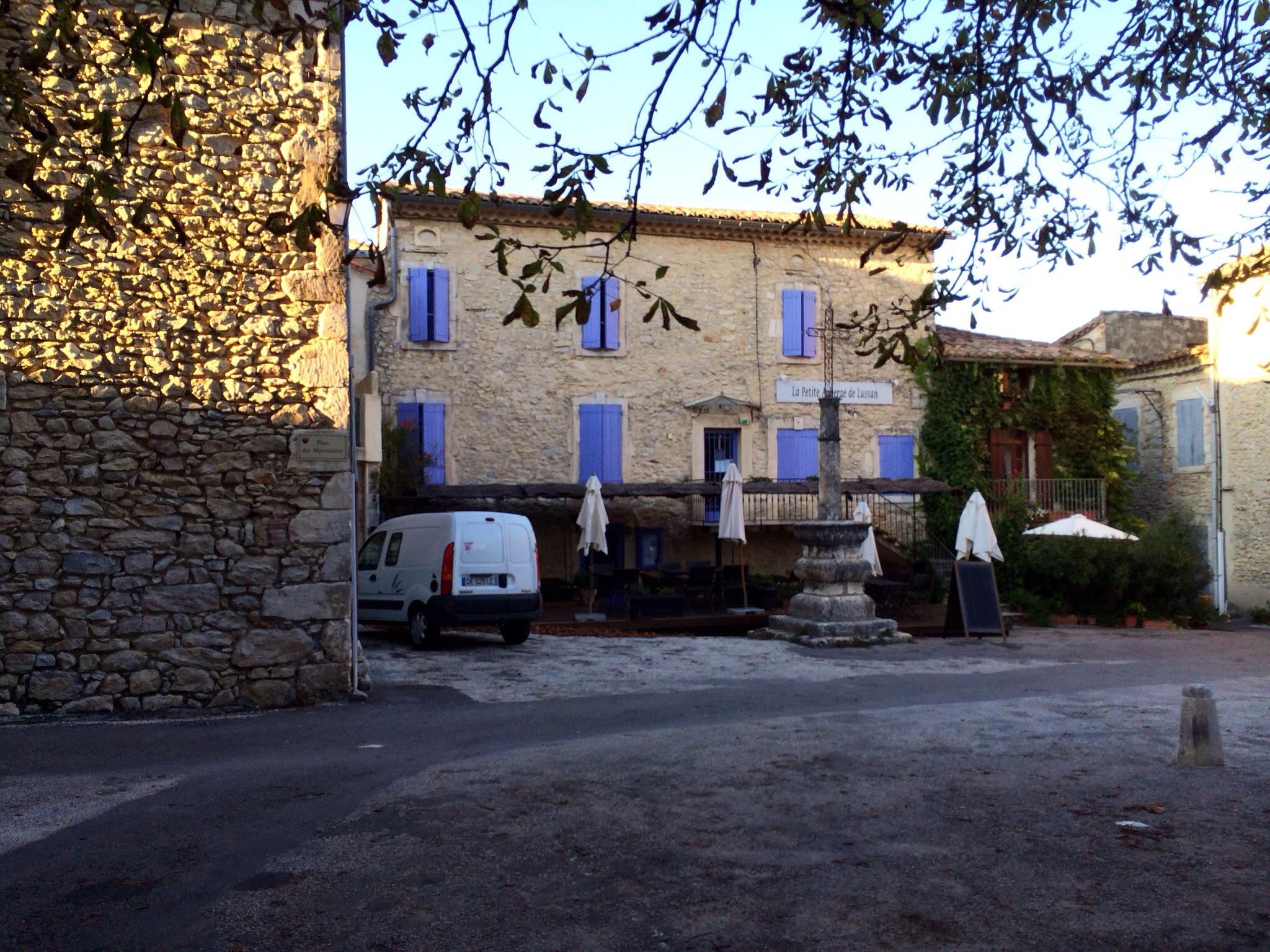 La Petite Auberge De Lussan-客卧