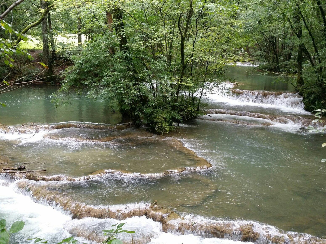 Cascade de Tufs-Baume-les-Messieurs必去景点