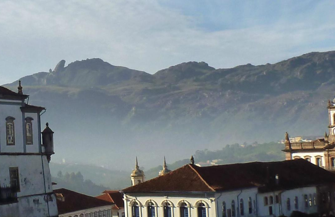 Tomba Turismo-欧鲁普雷图必去景点