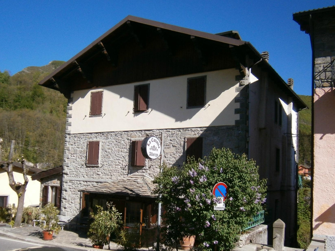 菲乌马尔博酒店住宿-La Carinzia