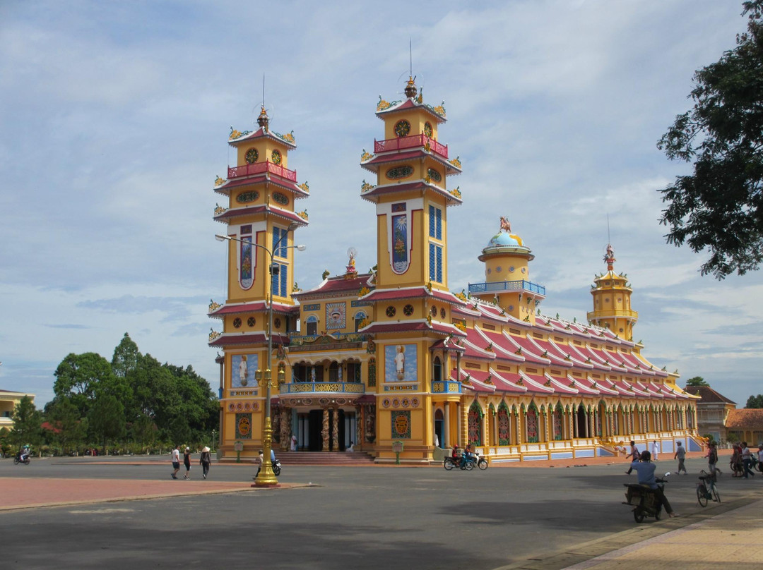 高台教圣殿景点图片