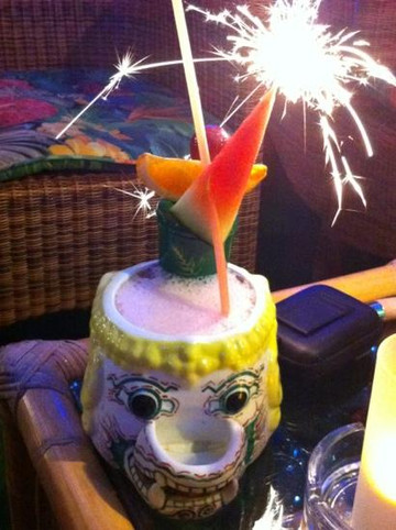 Cheeki Tiki Bar-桑塔尼必去景点