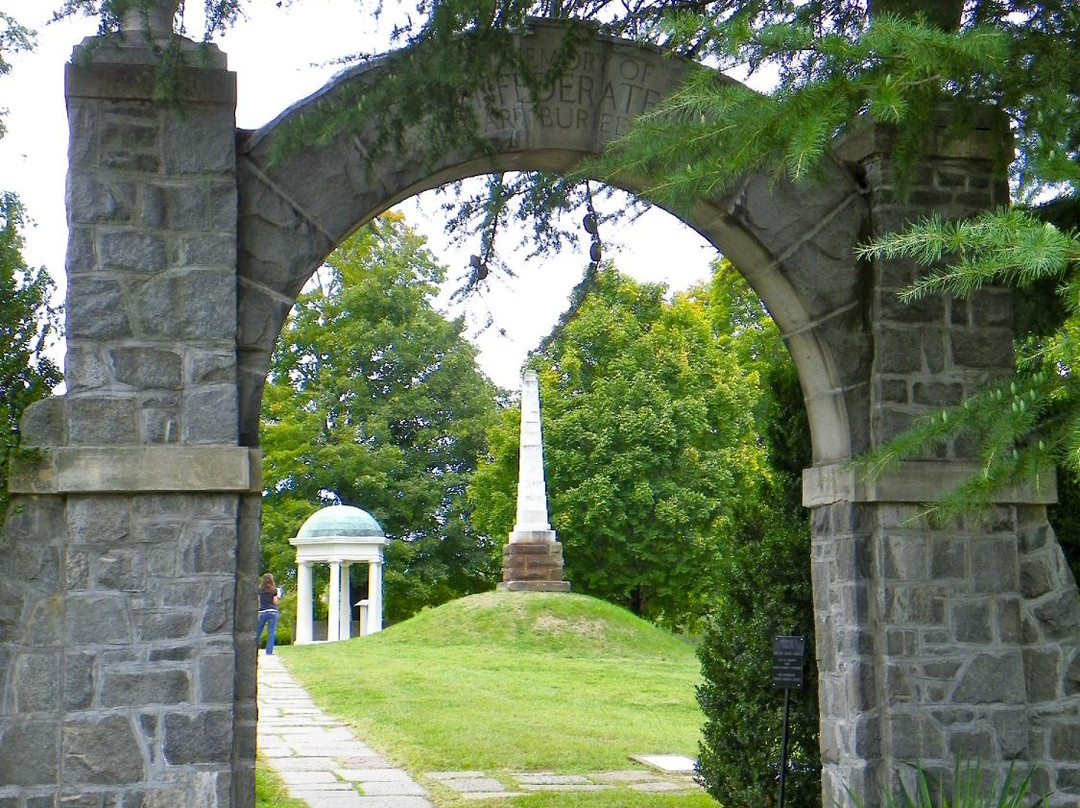 Old City Cemetery Museums And Arboretum景点图片
