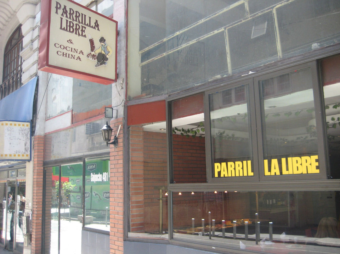 Parrilla Y Tenedor Libre