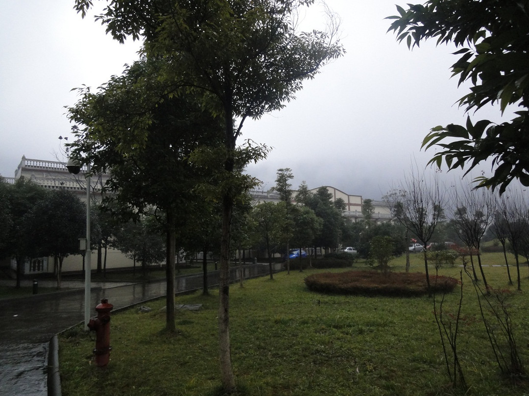 新天地温泉酒店主图