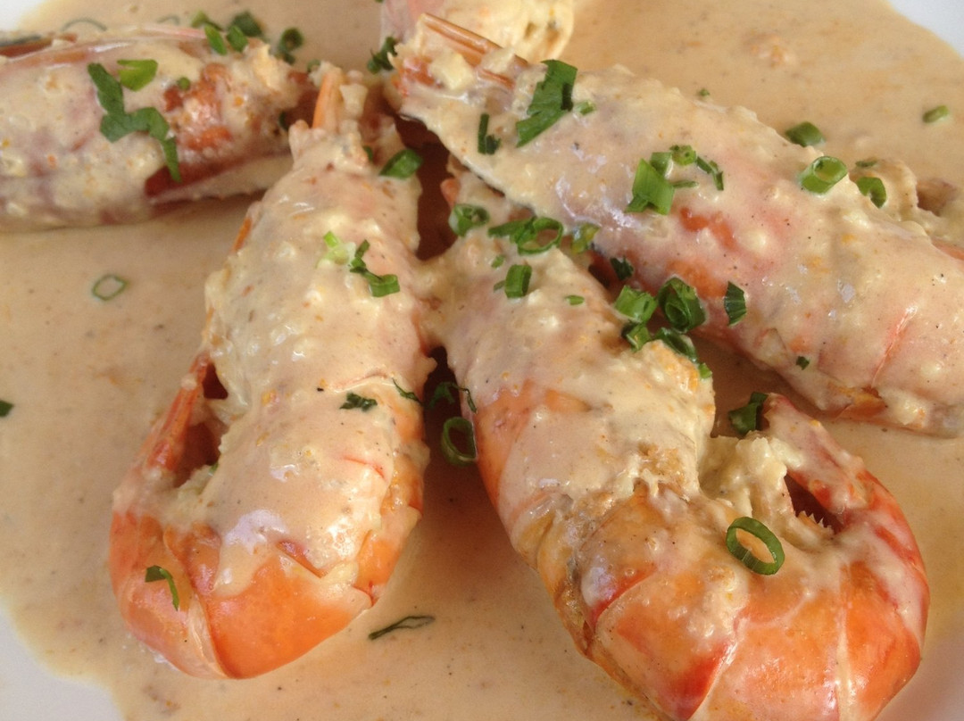 Trois-Ilets餐馆和美食-Pignon sur mer