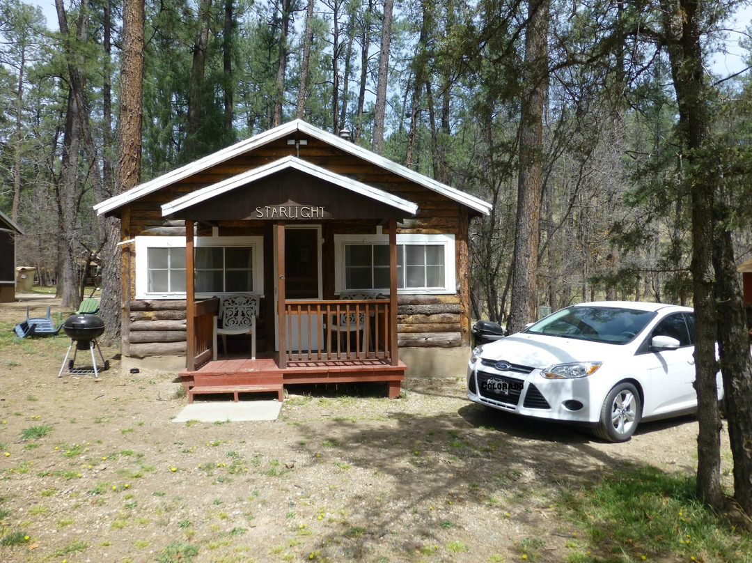 Dan Dee Cabins