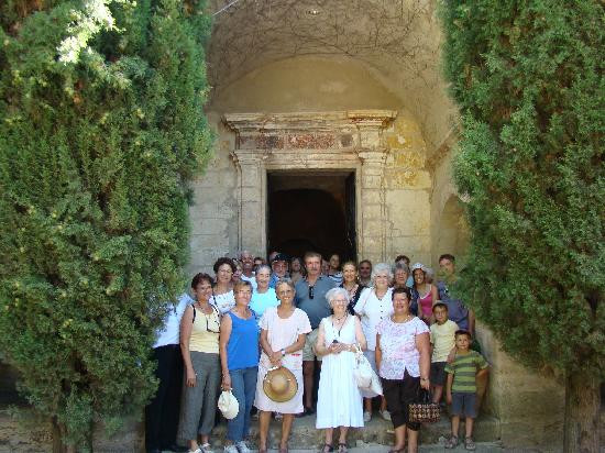 Les Flaneries-普罗旺斯地区萨隆必去景点