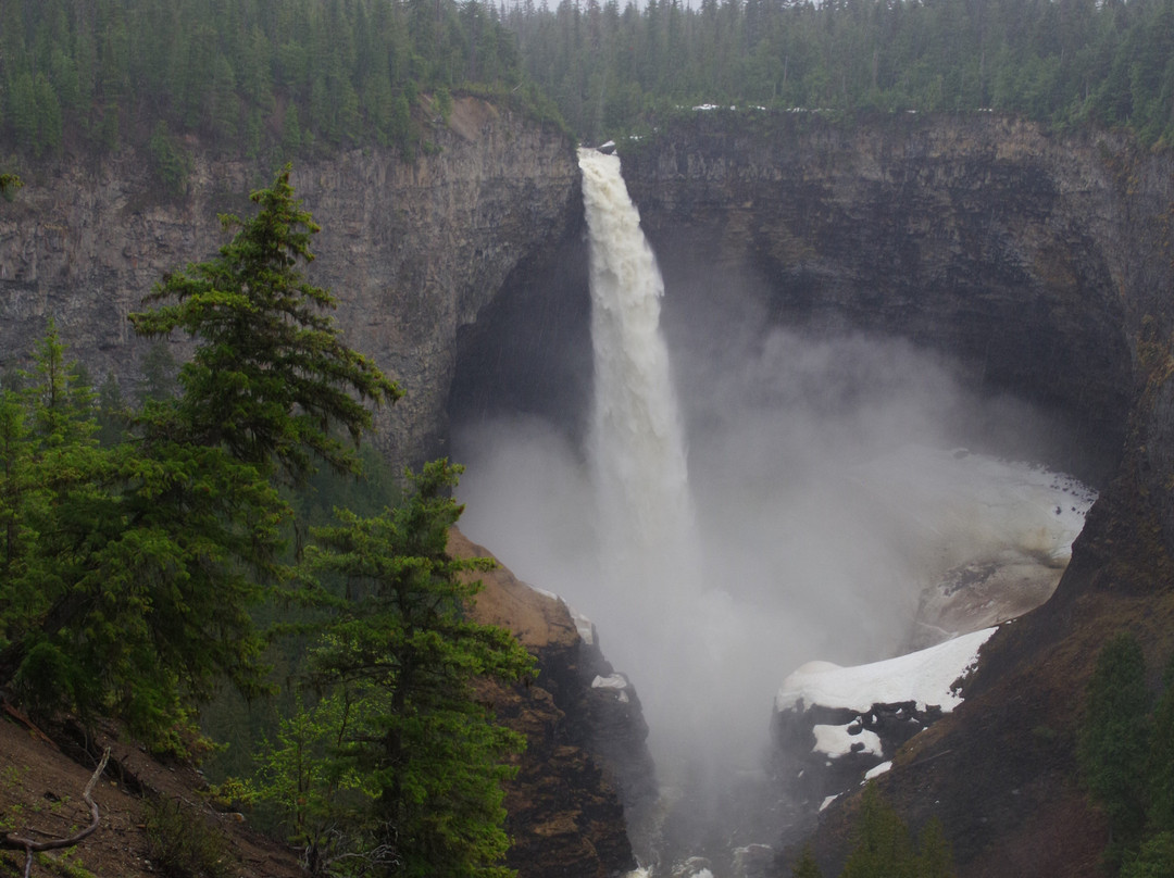 Helmcken Falls景点图片