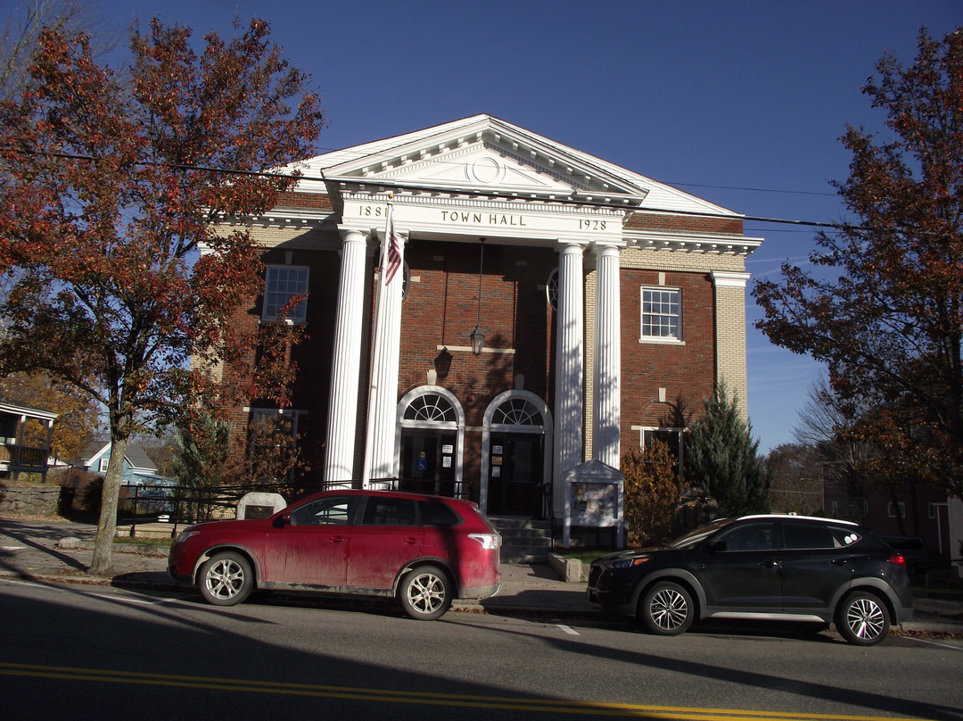 Farmington Town Hall-Farmington必去景点