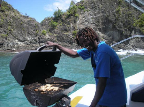 Island Girl Catamaran-斯卡伯勒必去景点