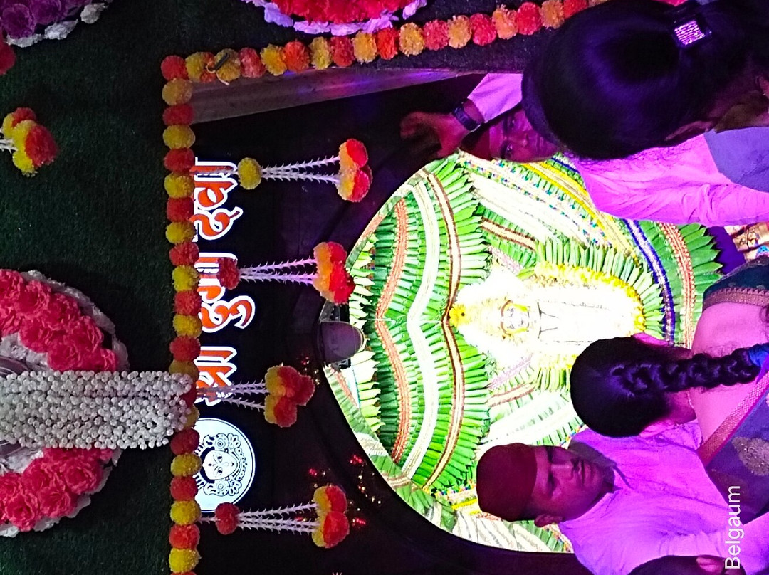 Military Mahadeva Temple景点图片