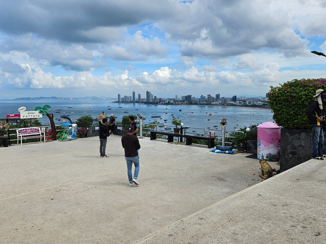 Phra Tamnak Mountain Viewpoint-孟腊茫必去景点