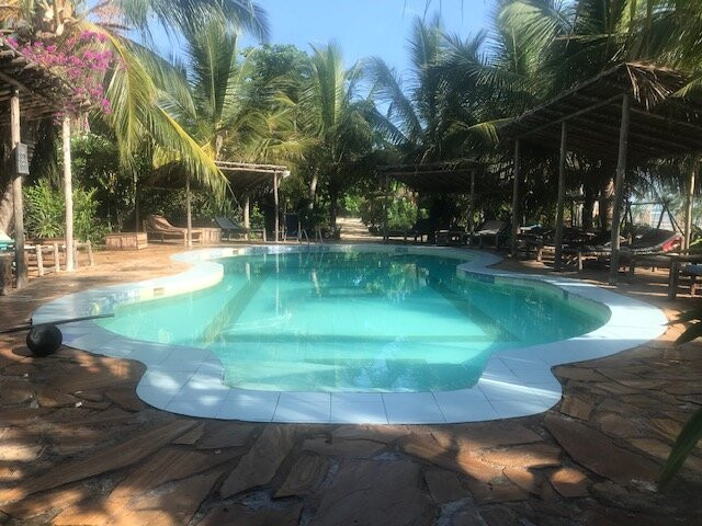 穆布芋泥沙滩酒店主图