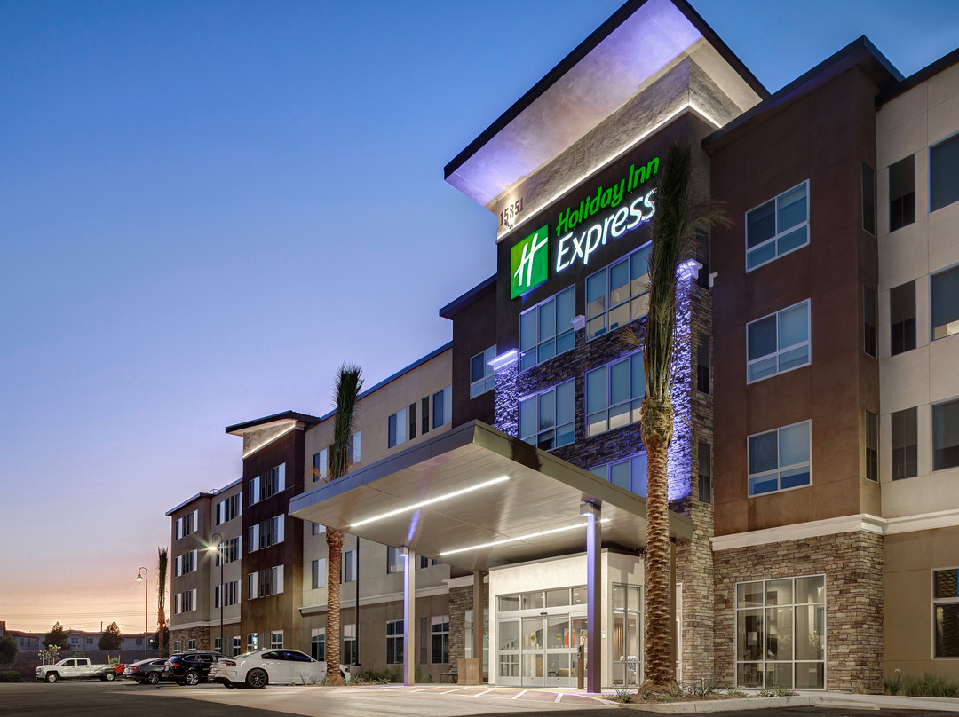 Holiday Inn Express & Suites Ontario - Chino Hills by IHG主图