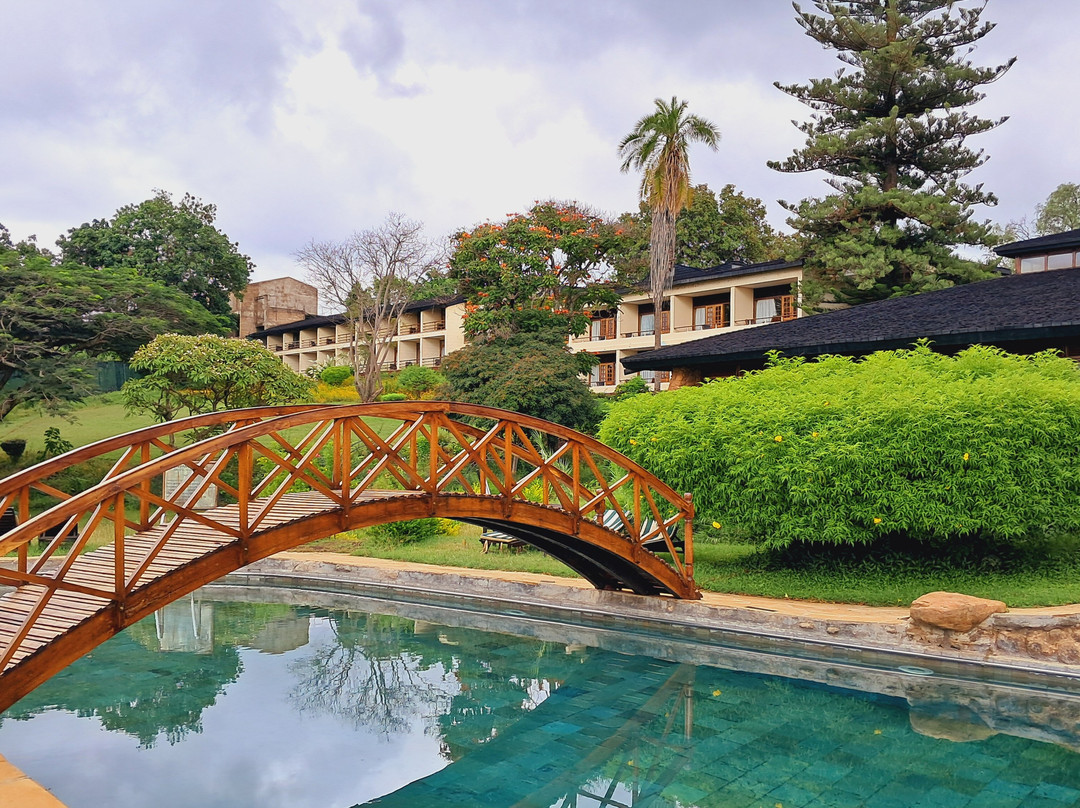 马尼亚拉湖野生动物山林小屋主图