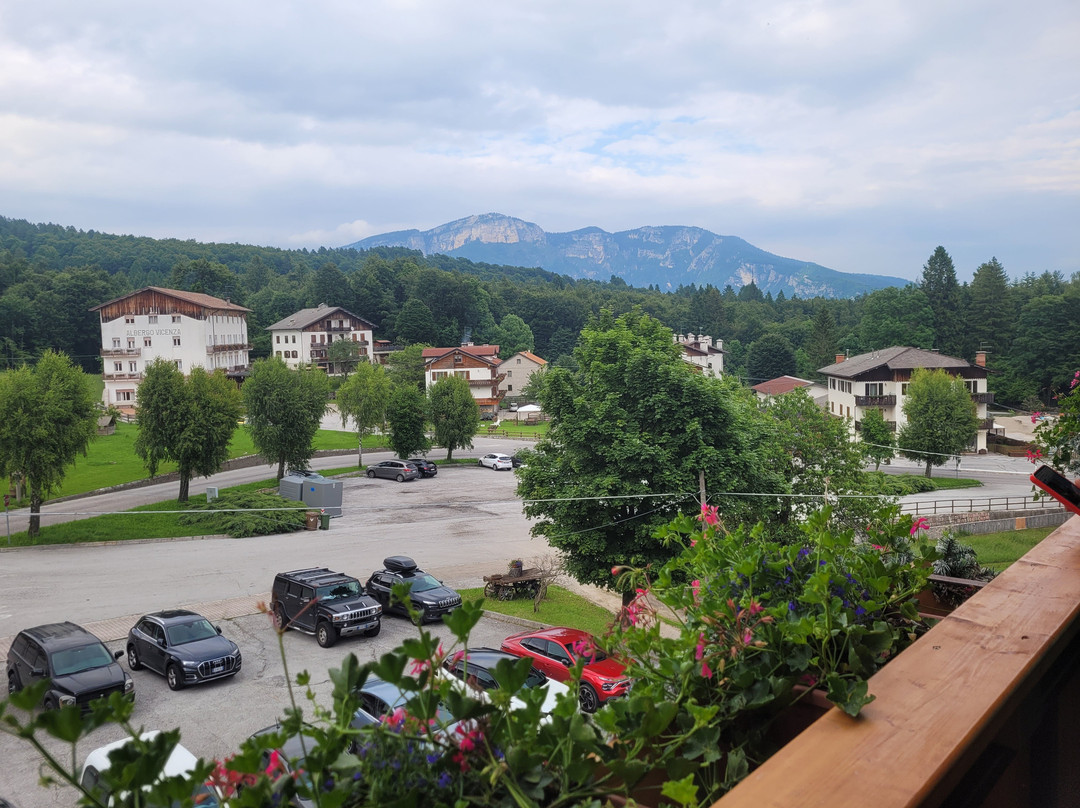 Hotel Bucaneve