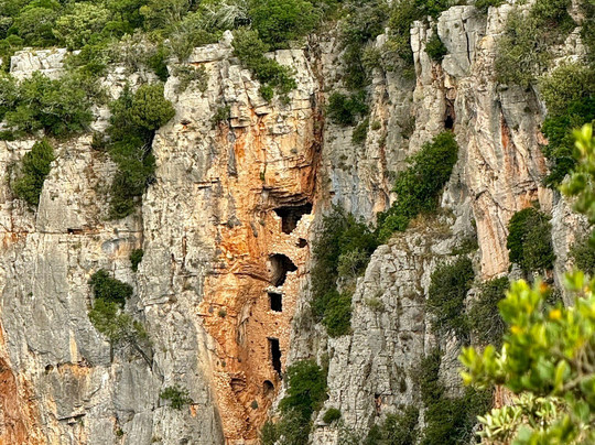 Chapelle Notre-dame-du-glaive-Cabasse必去景点