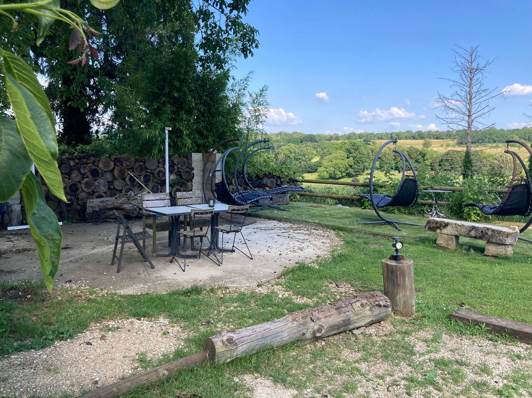 Allée des peupliers主图