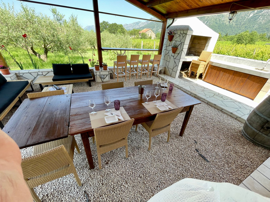 Winery Bratos景点图片