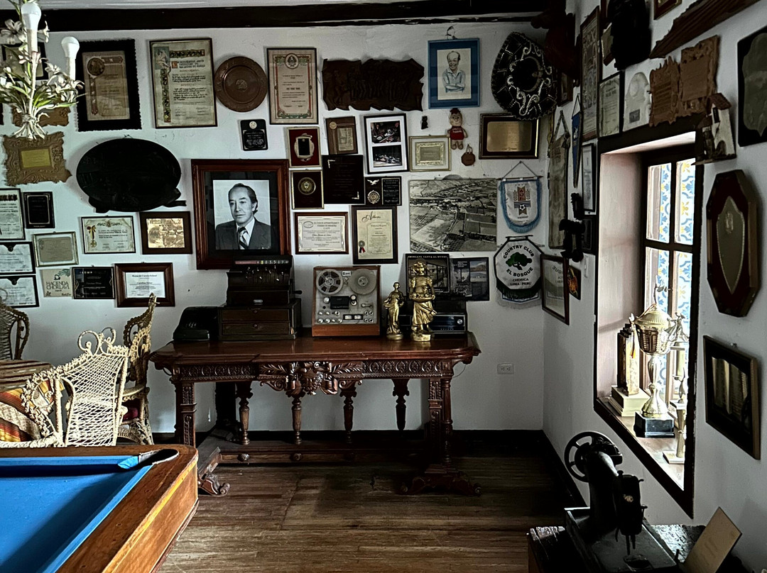 卡罗拉维庄园酒店主图