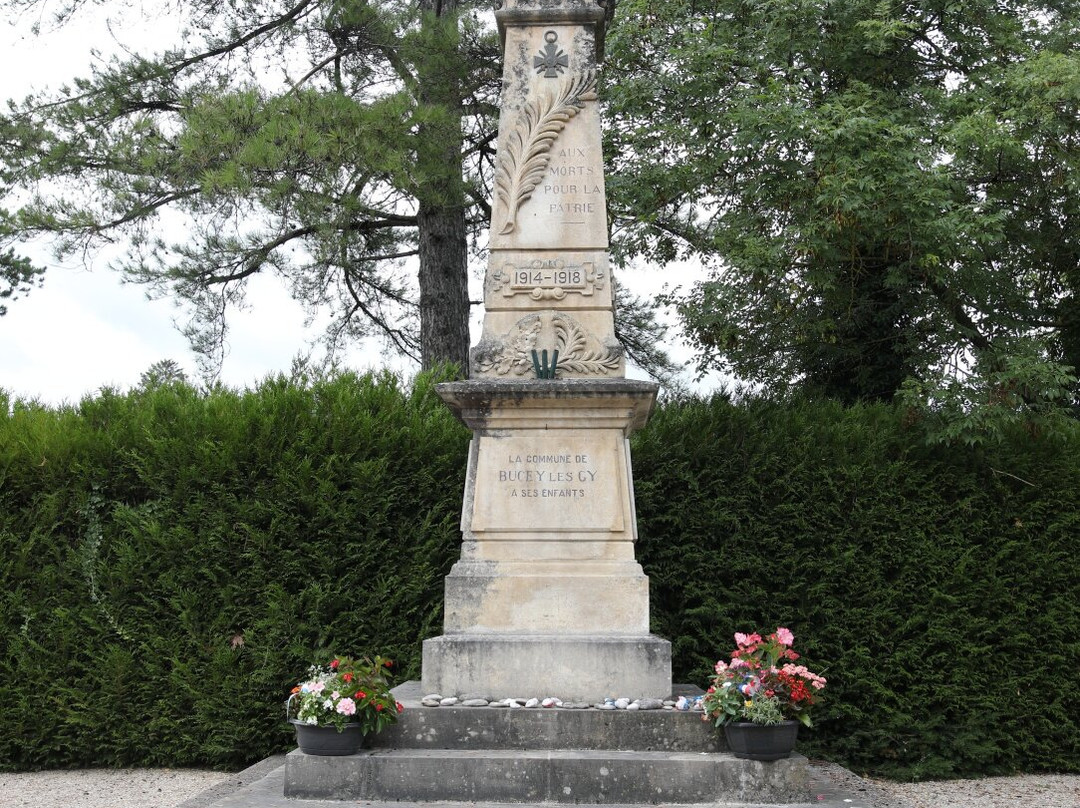 Monument Aux Morts De Bucey Les Gy景点图片