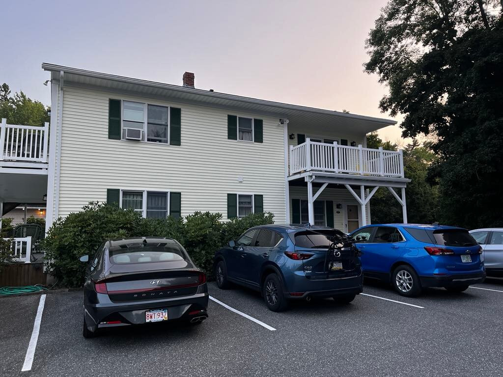 Cromwell Harbor Motel主图