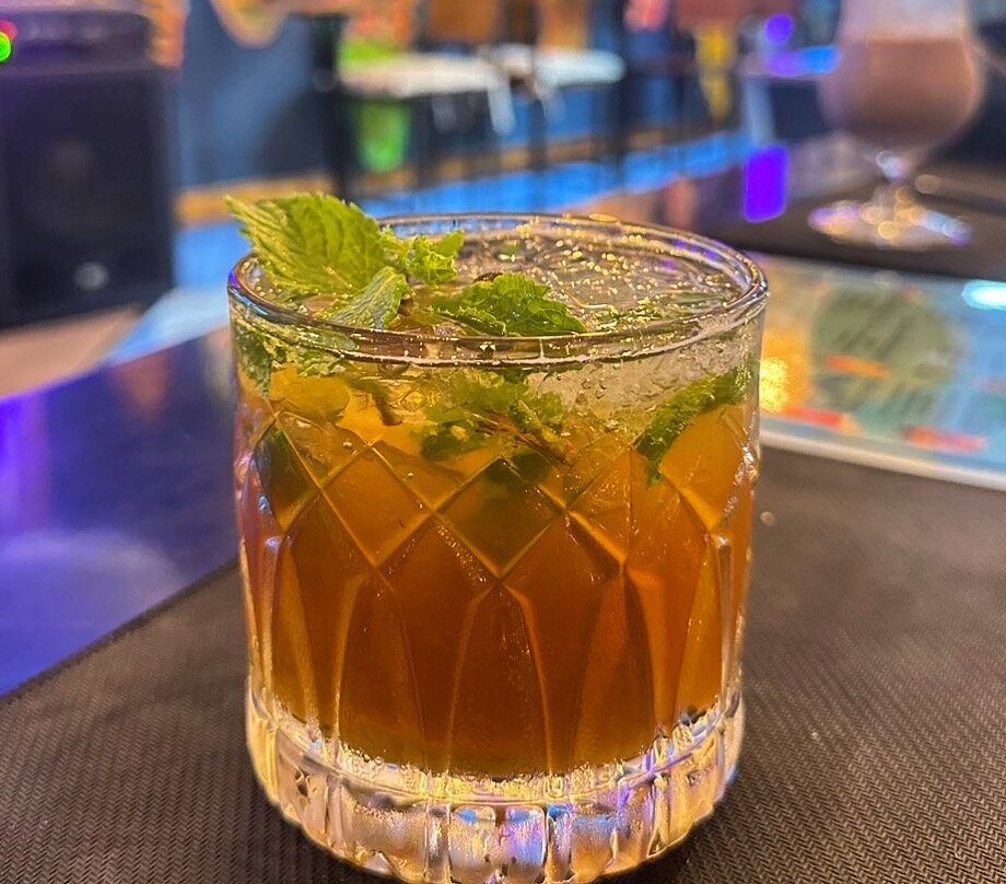 Jimmy's Surf Kitchen, Bar & Rooms