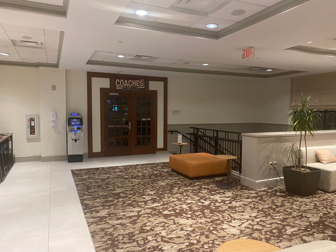 布鲁明顿希尔顿花园旅馆主图