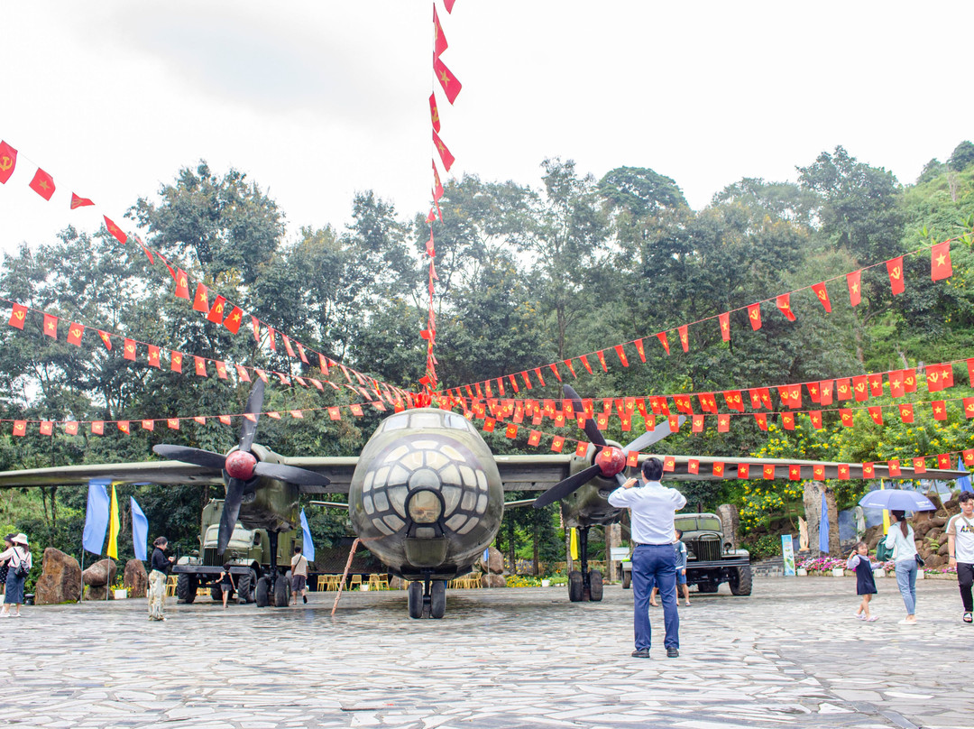 Tea Bobla Waterfall-Di Linh必去景点