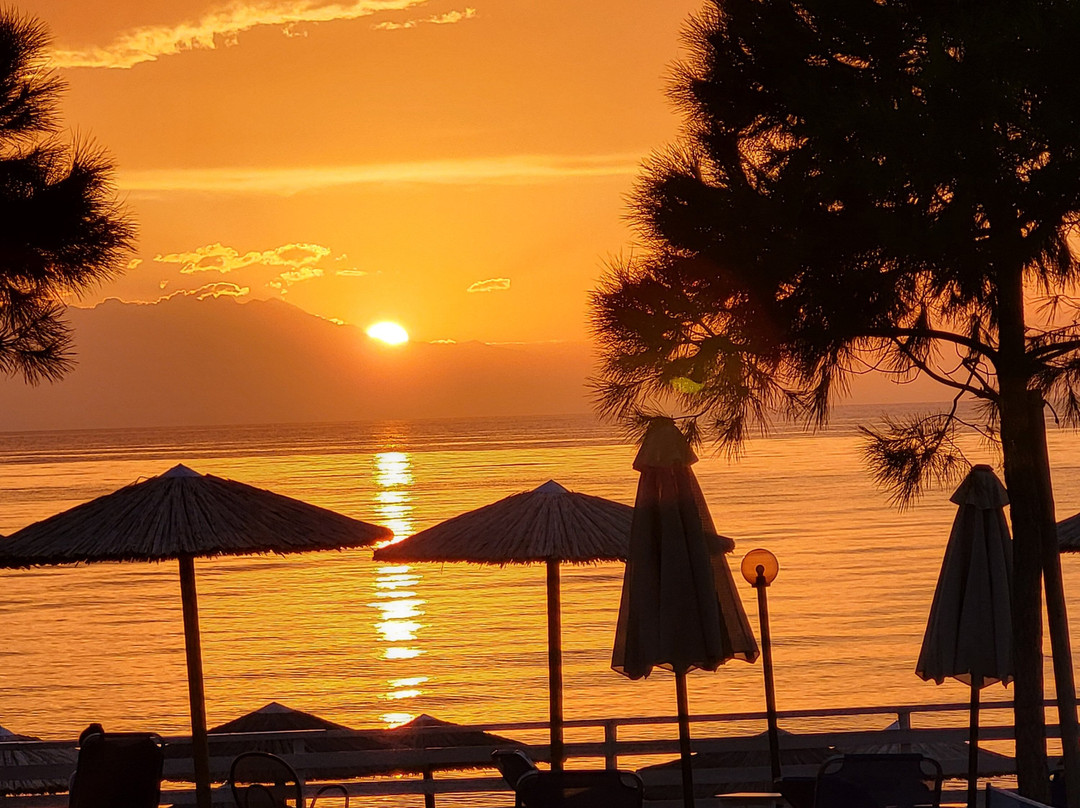 Portes Beach Hotel主图