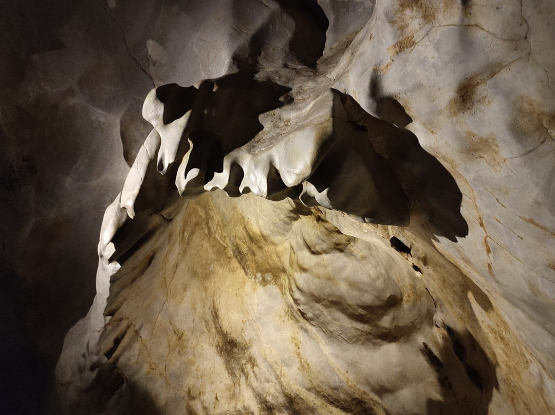 St. Stephen Stalactite Cave景点图片