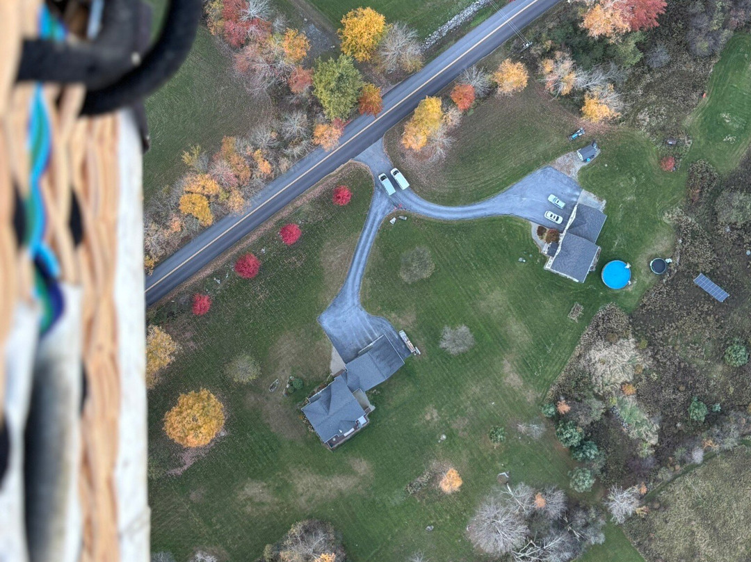 Above Reality Inc. Hot Air Balloon Rides景点图片