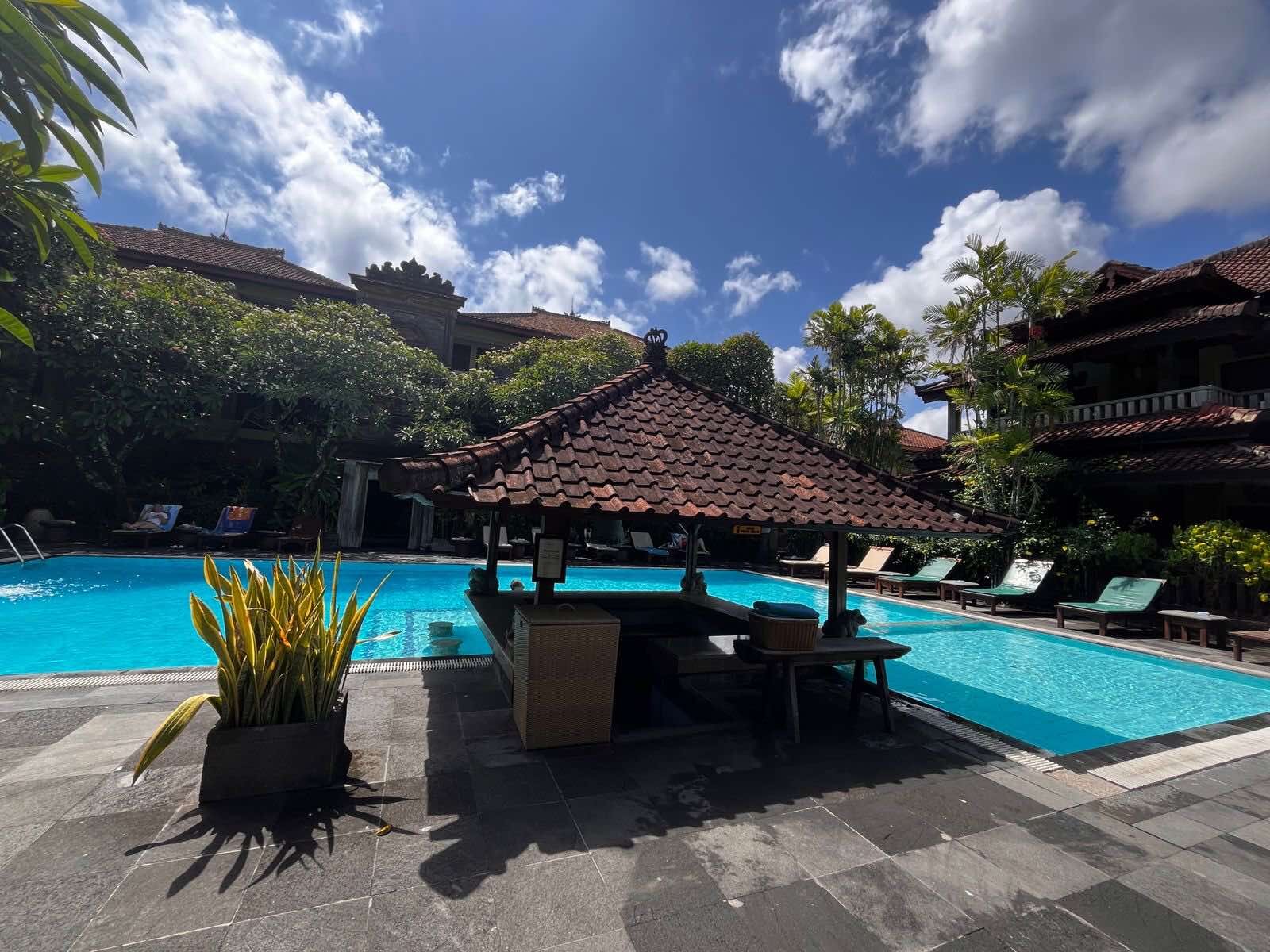 普瑞班布酒店-泳池