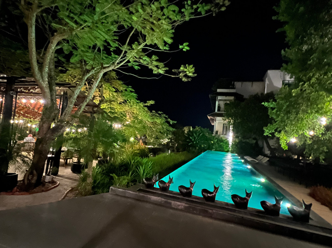 Anhill Boutique主图