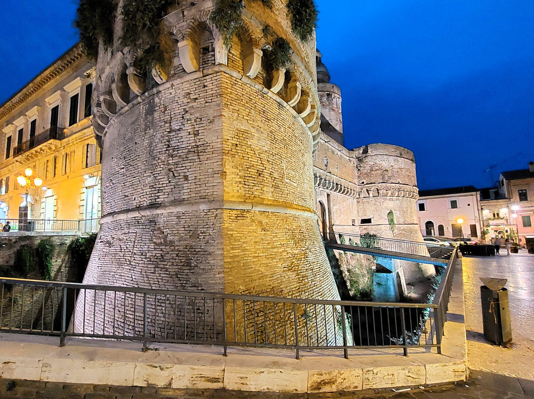 Castello Caldoresco景点图片