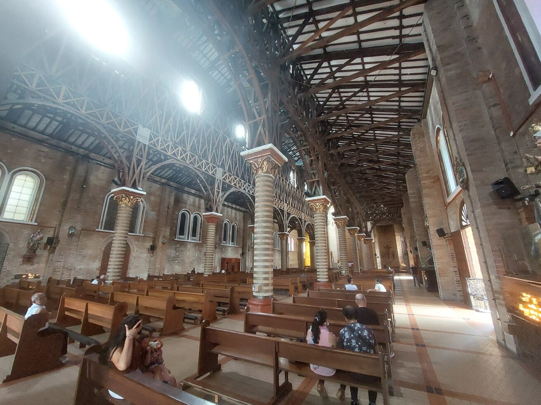 Catedral de Nuestra Señora de la Pobreza de Pereira-佩雷拉必去景点