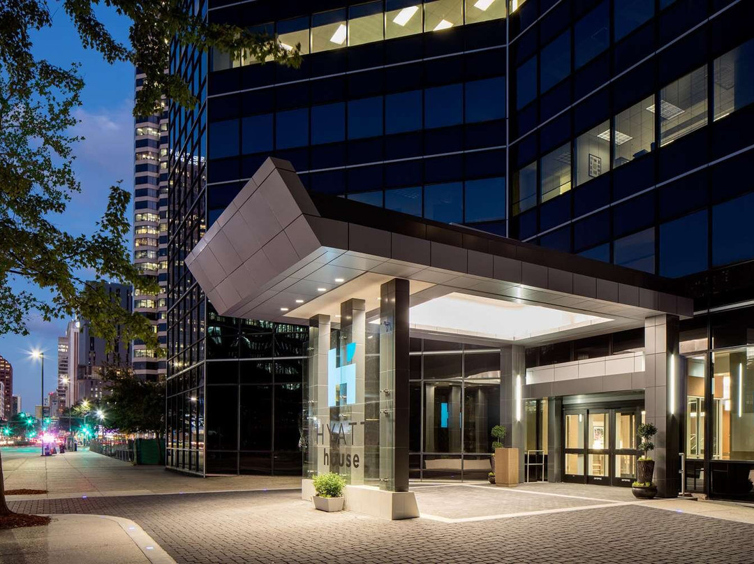Hyatt House New Orleans / Downtown