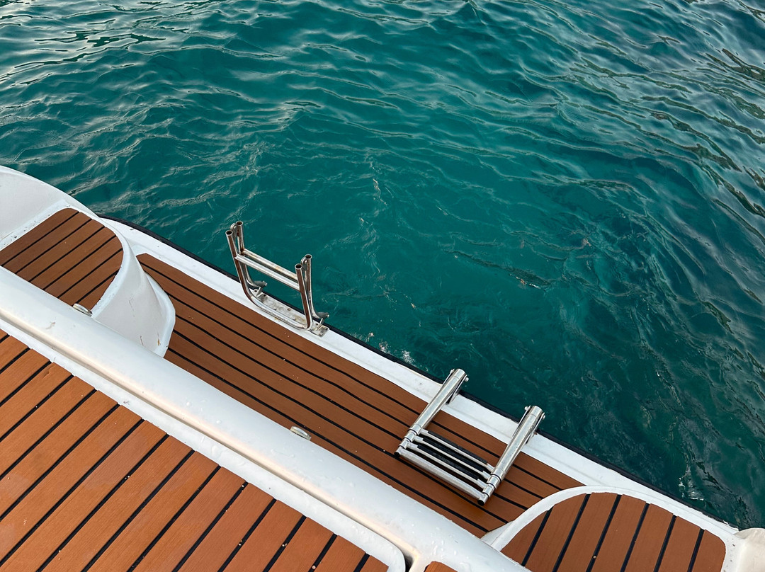 Himara Watertaxi景点图片