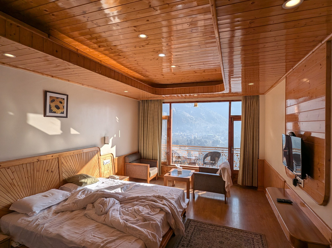 Holiday Heights & Spa Manali主图