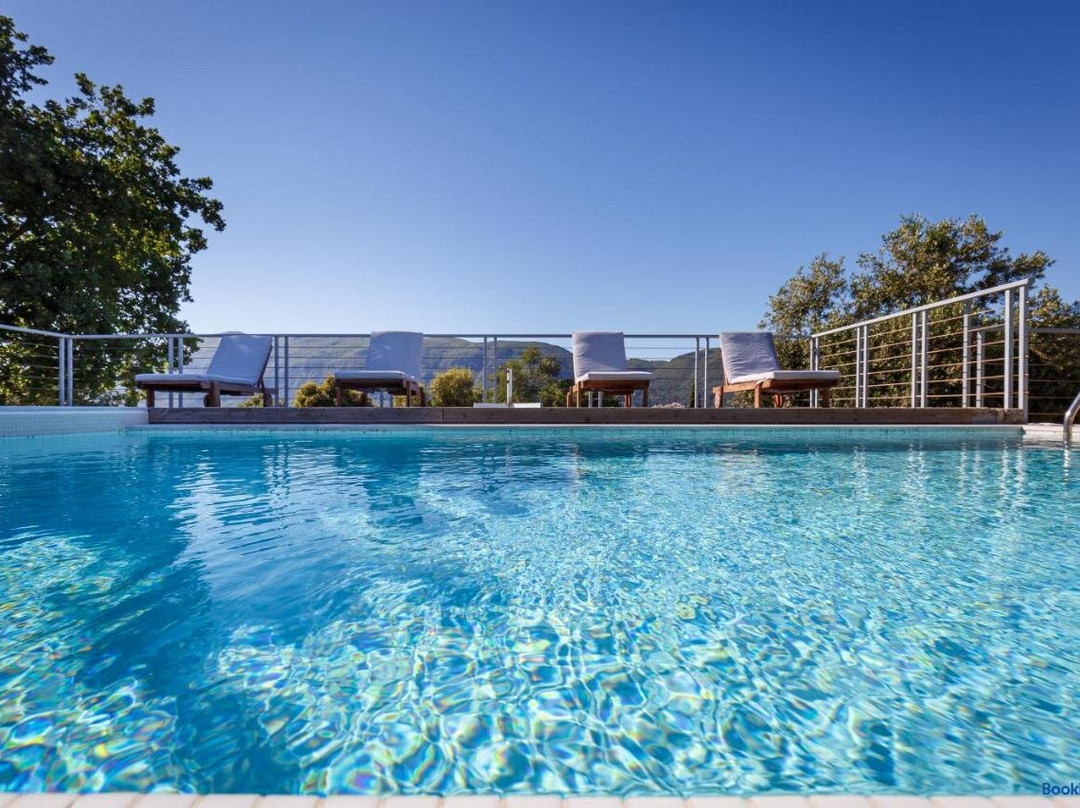 Villa Dafni & Nikos Corfu