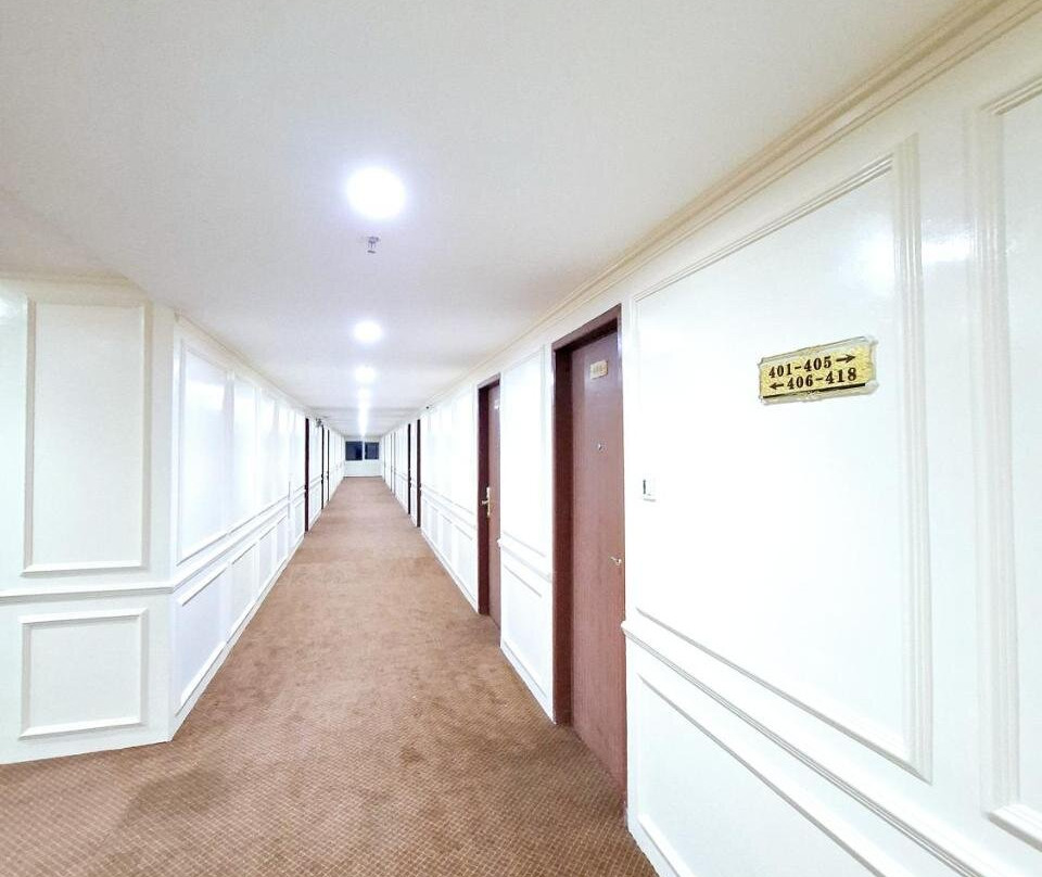 Sm Tower Hotel & Convention Berau